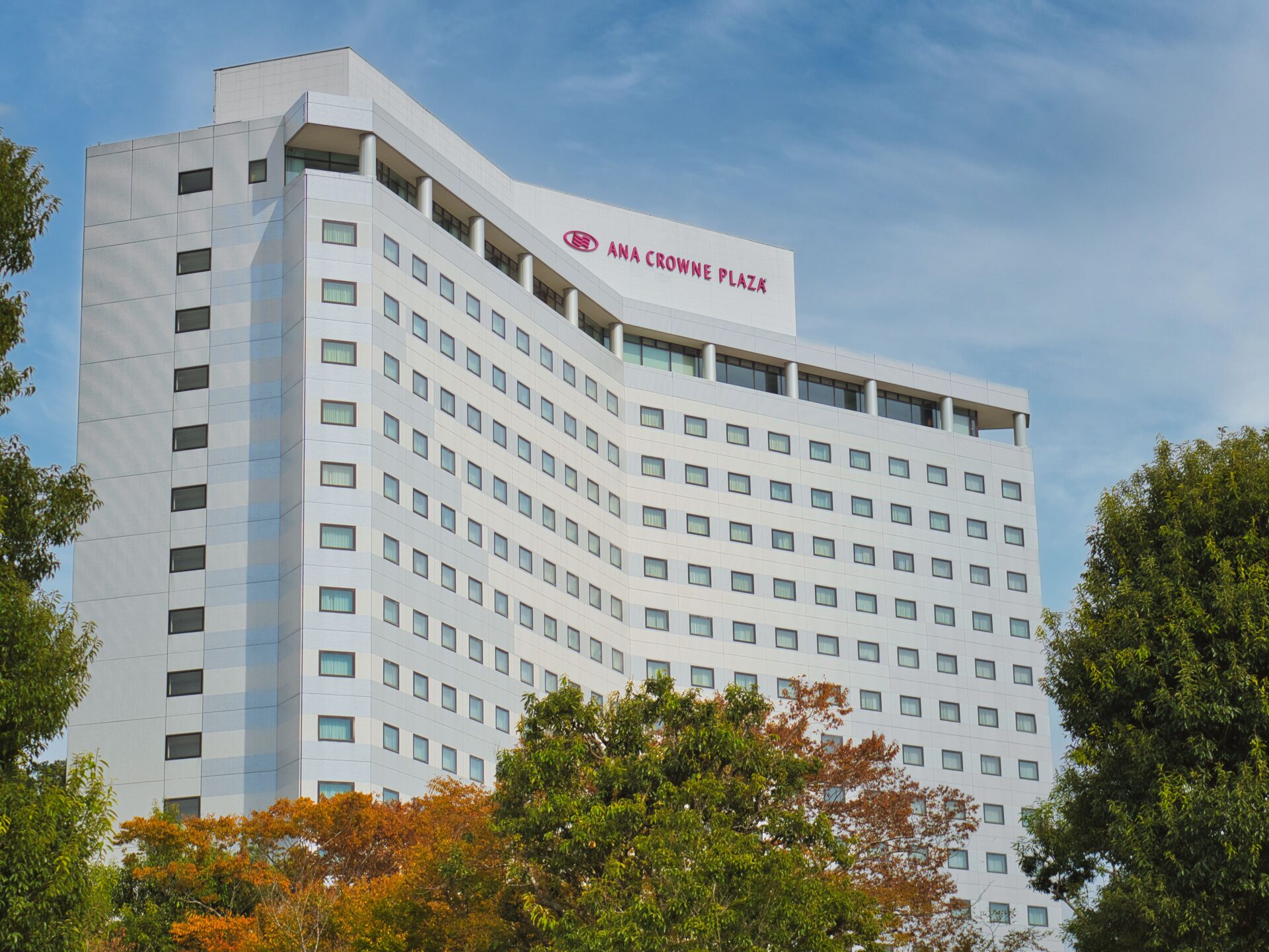 館内施設およびレストランの営業変更のご案内 （2026年5月1日更新）表示